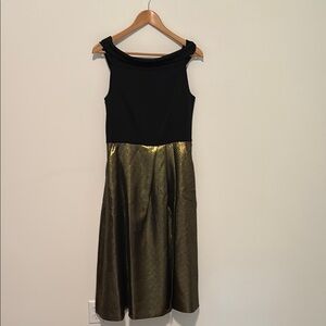 NWT. Ted Baker London Metallic Skirt Midi Dress